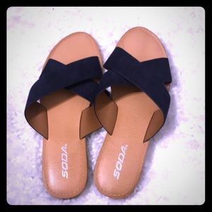 Flats/Sandal